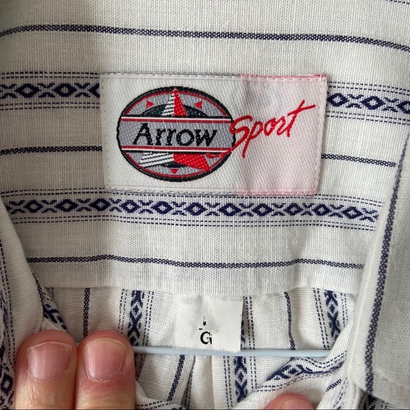 Men’s Striped Pattern Short Sleeves Shirt, Large - Picture 5 of 8